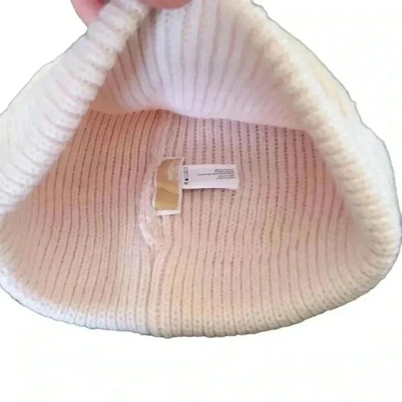 Michael Kors Women's Soft Pink Acrylic Cuffed Beanie w Logo Tag NEW - Picture 4 of 5